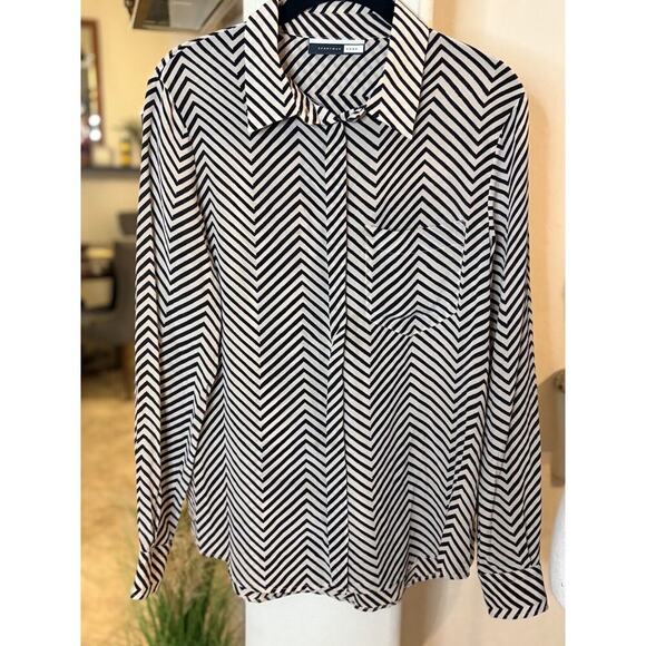 Sport Max Code Striped Button Up Blouse Medium MSRP $475 - Picture 3 of 3